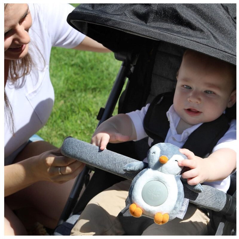Pingüino peluche con música y luz para bebes Pingüino peluche con música y luz para bebes