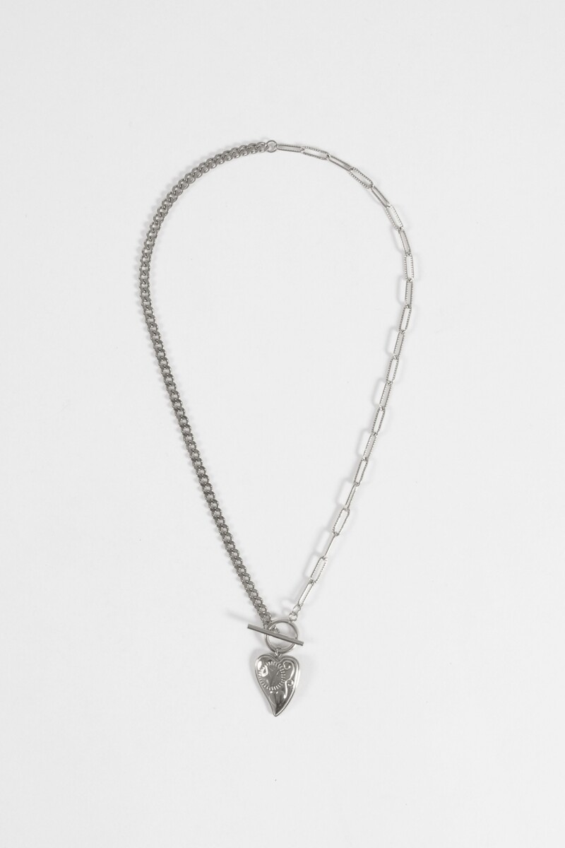 Collar cadena dije cora acero plateado