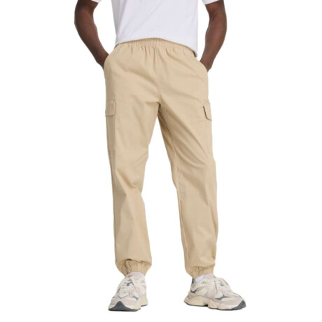 Pantalon New Balance Twill Cargo Jogger Beige