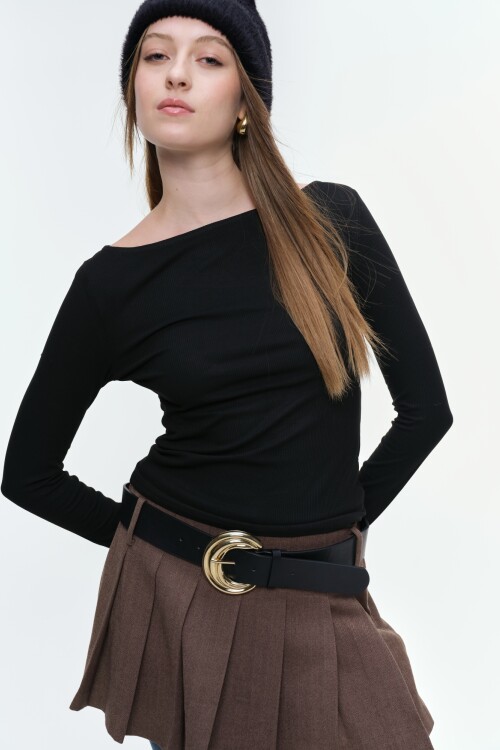 Remera Arabella Negro