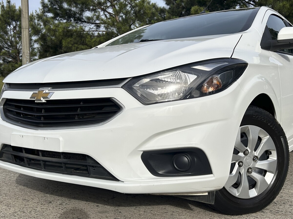 Chevrolet Onix Lt 2019 EXCELENTE ESTADO!| Permuta / Financia Chevrolet Onix Lt 2019 EXCELENTE ESTADO!| Permuta / Financia