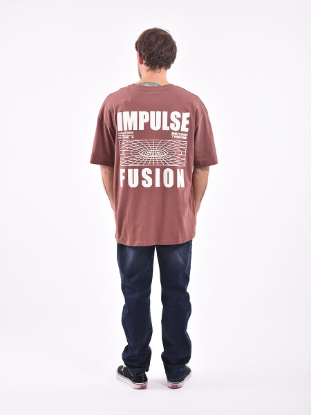 REMERA DEN MARRON (V)