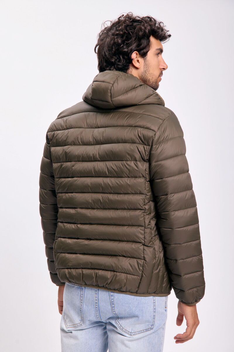 Campera capitoneada básica Verde