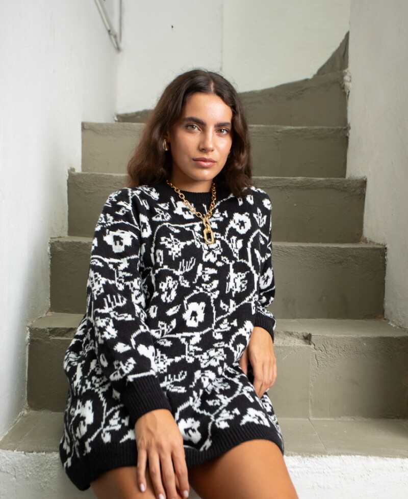 Buzo Valentina negro