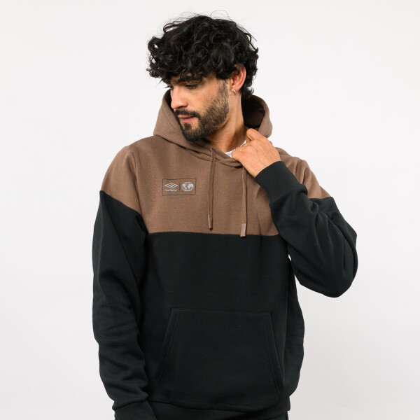 Canguro District Umbro Hombre 02n