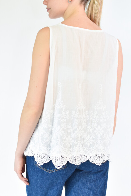 Musculosa Lucía Blanco