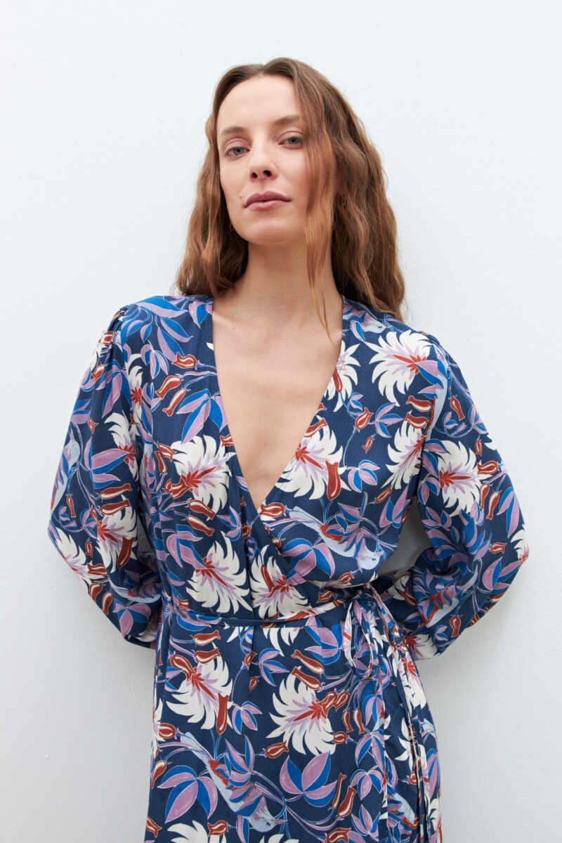 Maxi vestido estampa floral azul marino