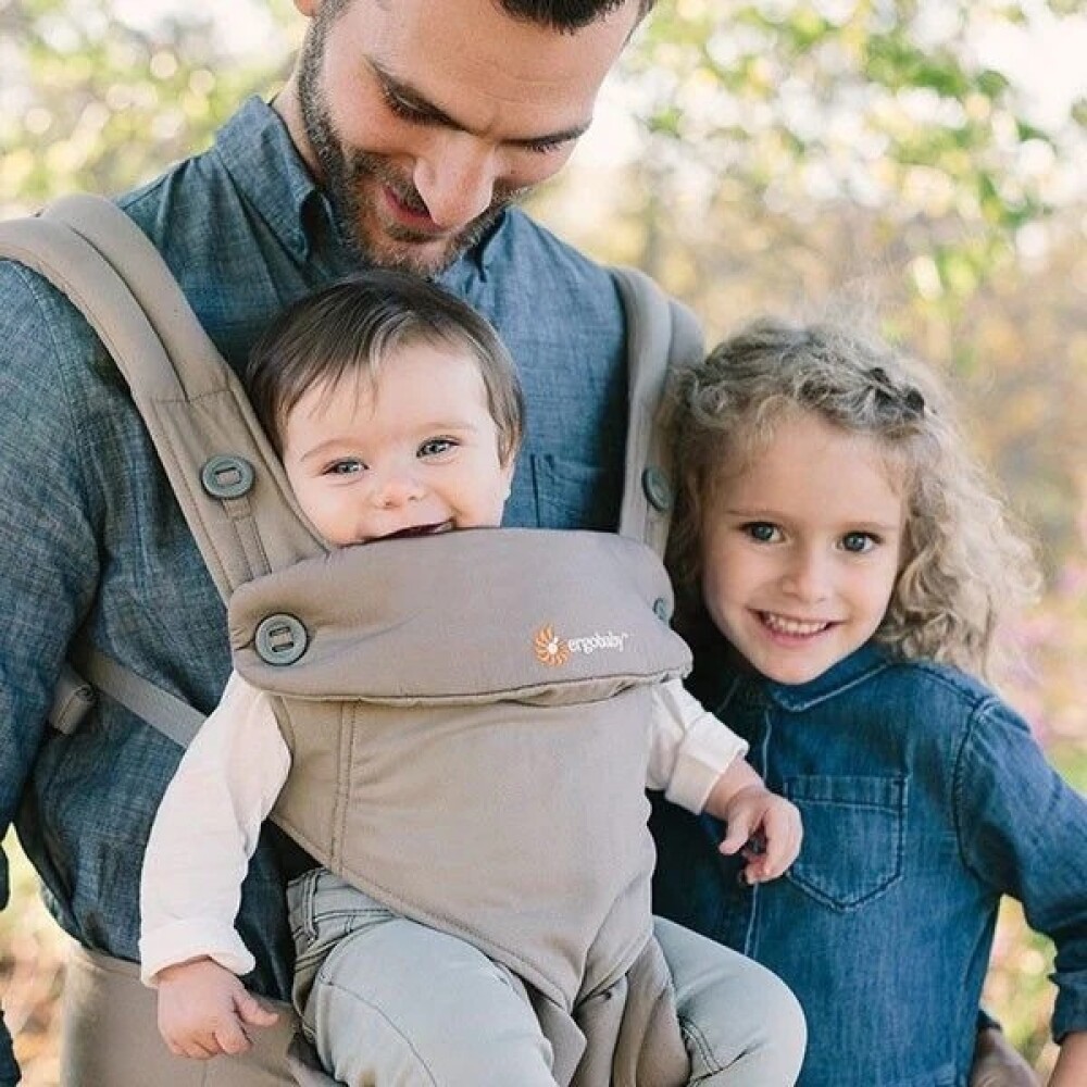 Mochila porta bebe ERGOBABY 360 - beige