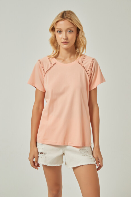 Remera Lugoj Melon