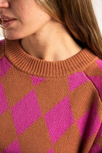 Sweater Rombos Fucsia
