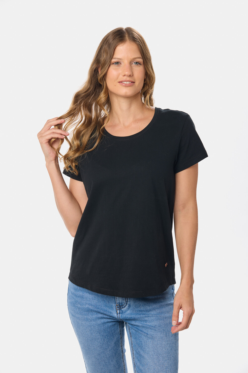 REMERA LISA MANGA CORTA Negro