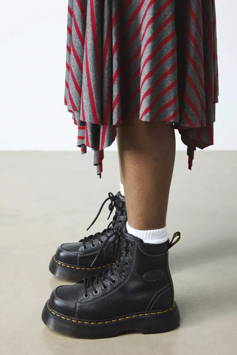 BORCEGO BUZZ 8I Negro