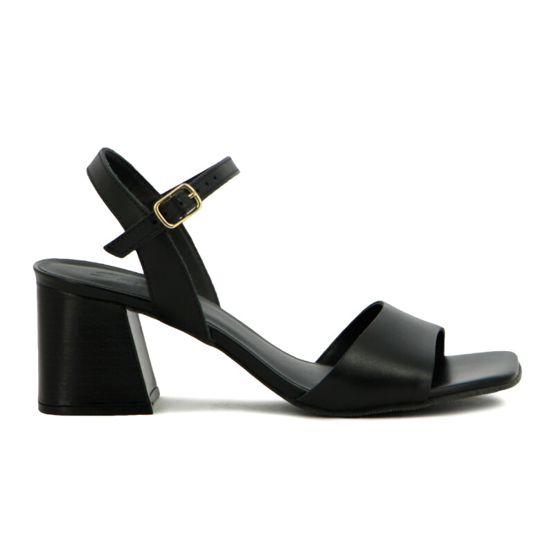 Darkness Sandalia Casual Capellada Cuero Suela Sintetica Taco Bajo Negro