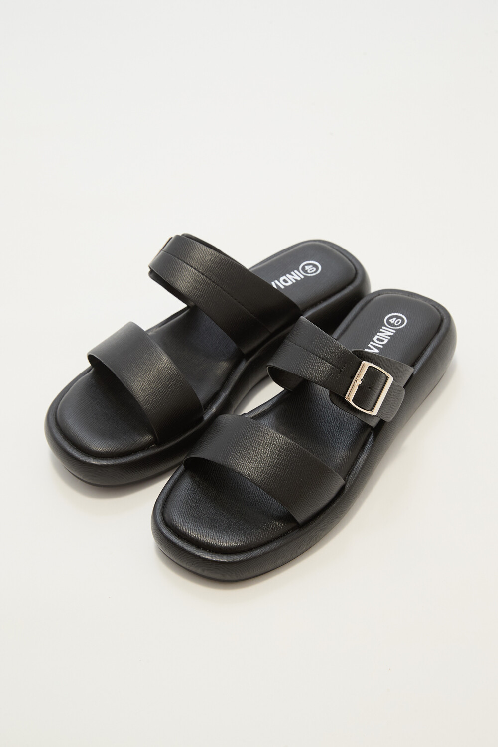 Sandalia Rutand Negro