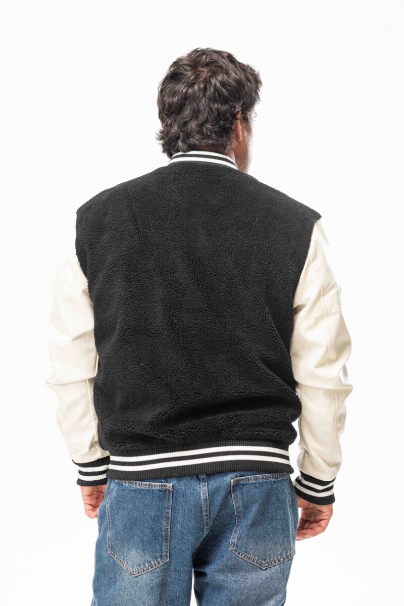 Campera PELUCHE NEGRO