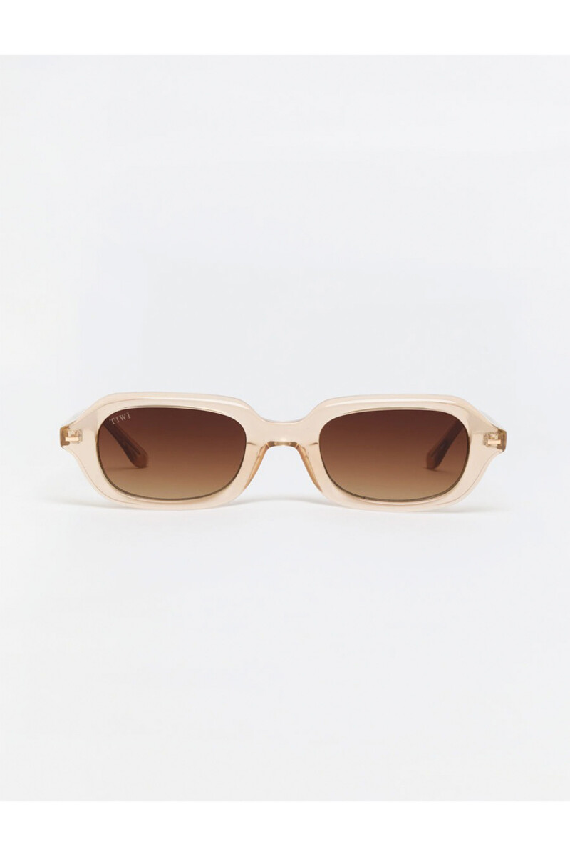 Tiwi Bennett - 44 - Shiny Smoke Brown With Brown Gradient Lenses 