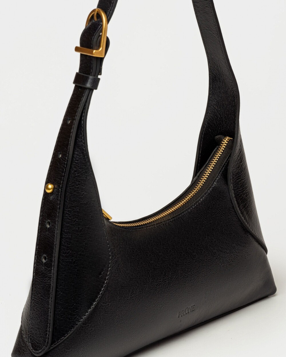 Cartera al hombro Windsor en cuero arrugado Negro