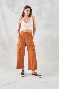 Pantalón Cargo Ocre