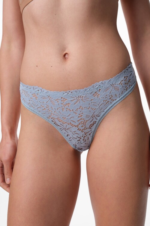 Colaless Rocio Celeste