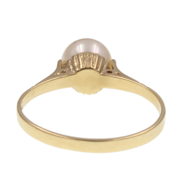 Anillo de oro 18k con perla de cultivo N0339 (adaptamos nuestros anillos a medida*) Anillo de oro 18k con perla de cultivo N0339 (adaptamos nuestros anillos a medida*)