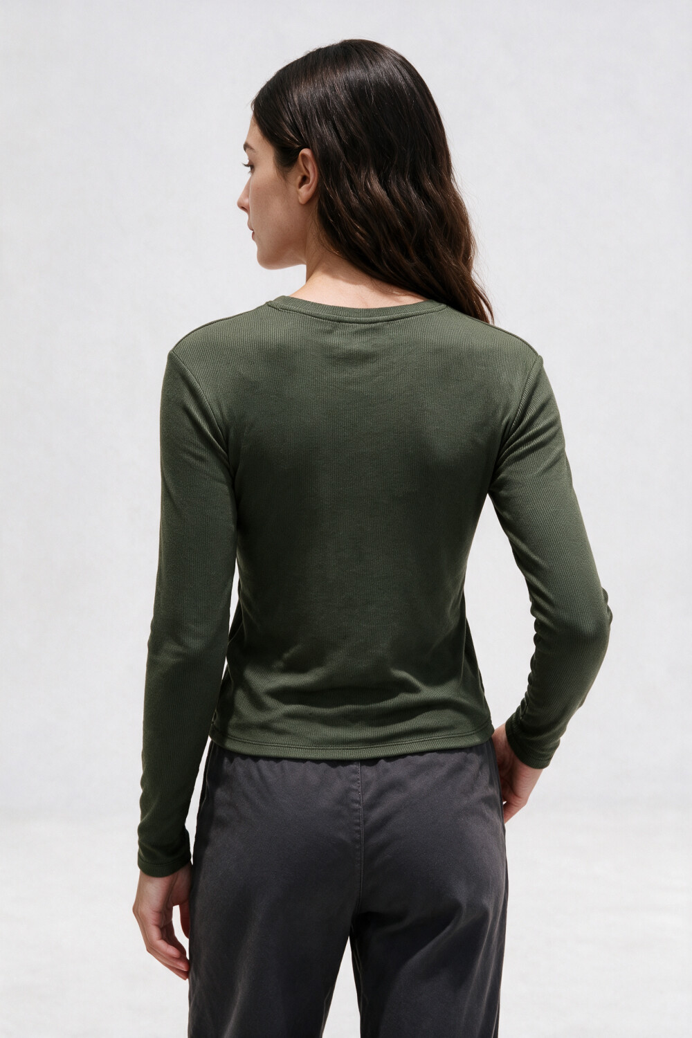 Remera Hanoir Verde Oliva