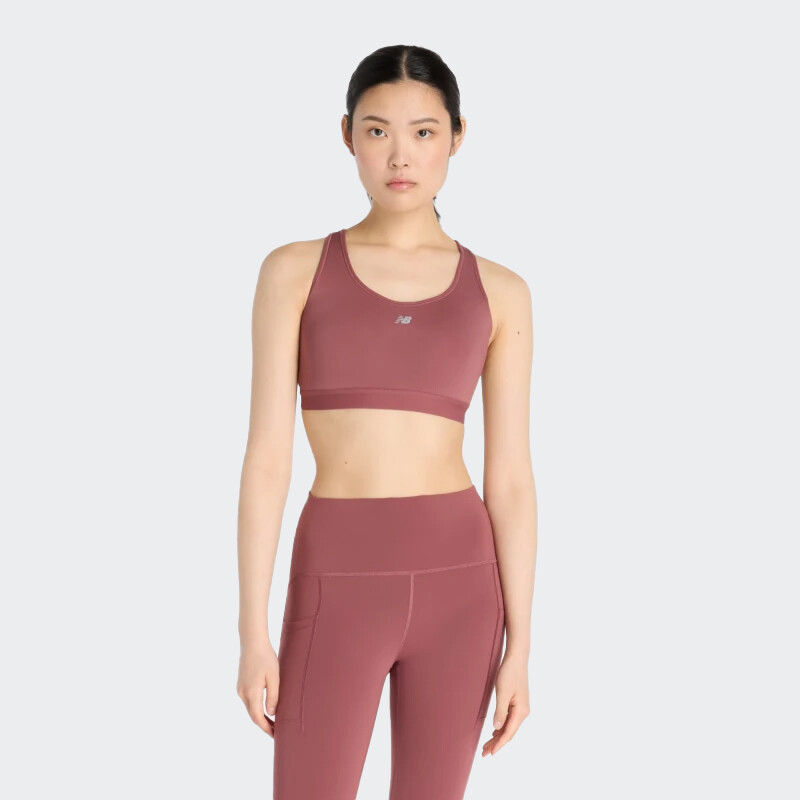 Top New Balance Essential Run Bra Rojo
