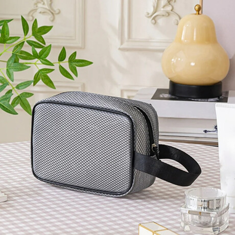 Neceser impermeable con asa - 20x12x7cm Negro