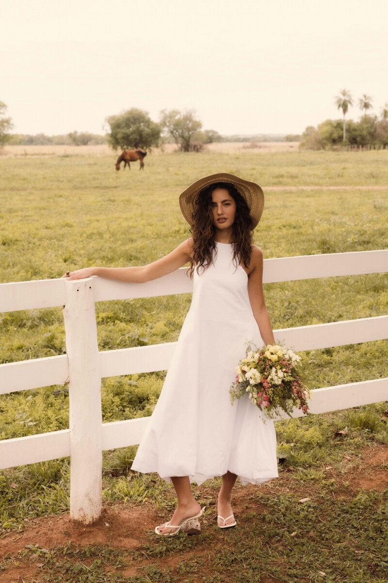 VESTIDO AGNES OFF WHITE VESTIDO AGNES OFF WHITE