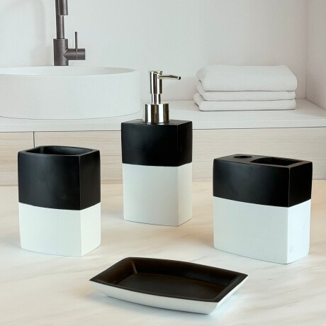 Set de Accesorios de Baño 4 Piezas en Resina Set de Accesorios de Baño 4 Piezas en Resina