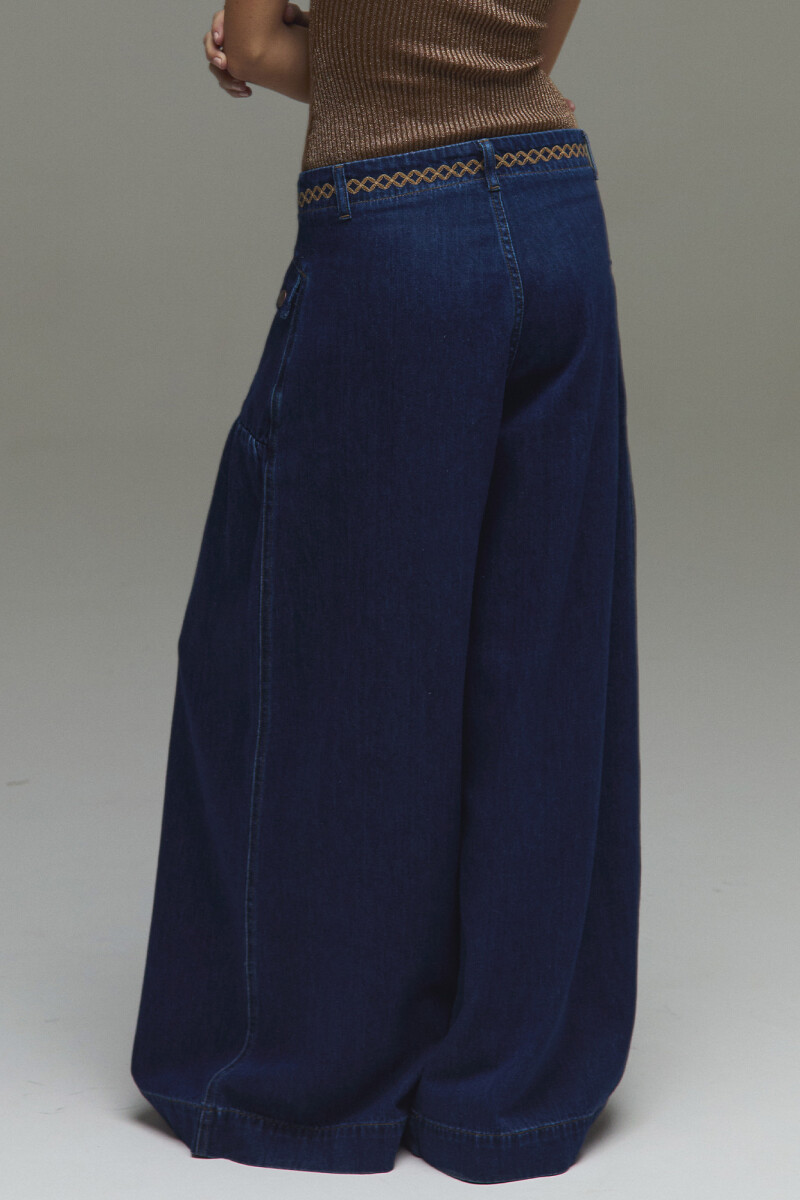 Jean Thea Azul