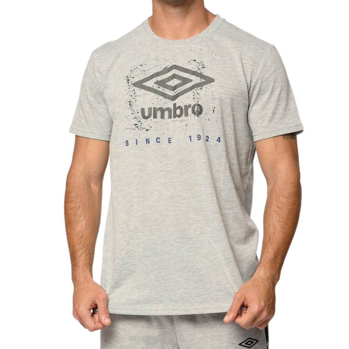 Remera de Hombre Umbro Since 1924 - Gris Melange 