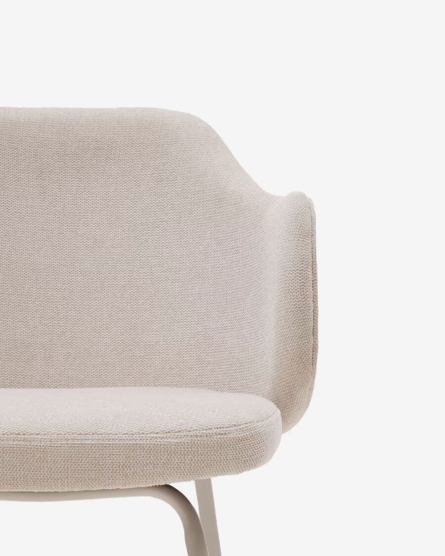 Silla Yunia beige con patas de acero con acabado pintado beige