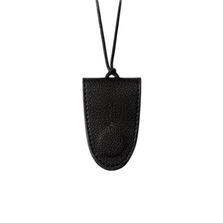 Estuche colgante para lentes con iman Negro
