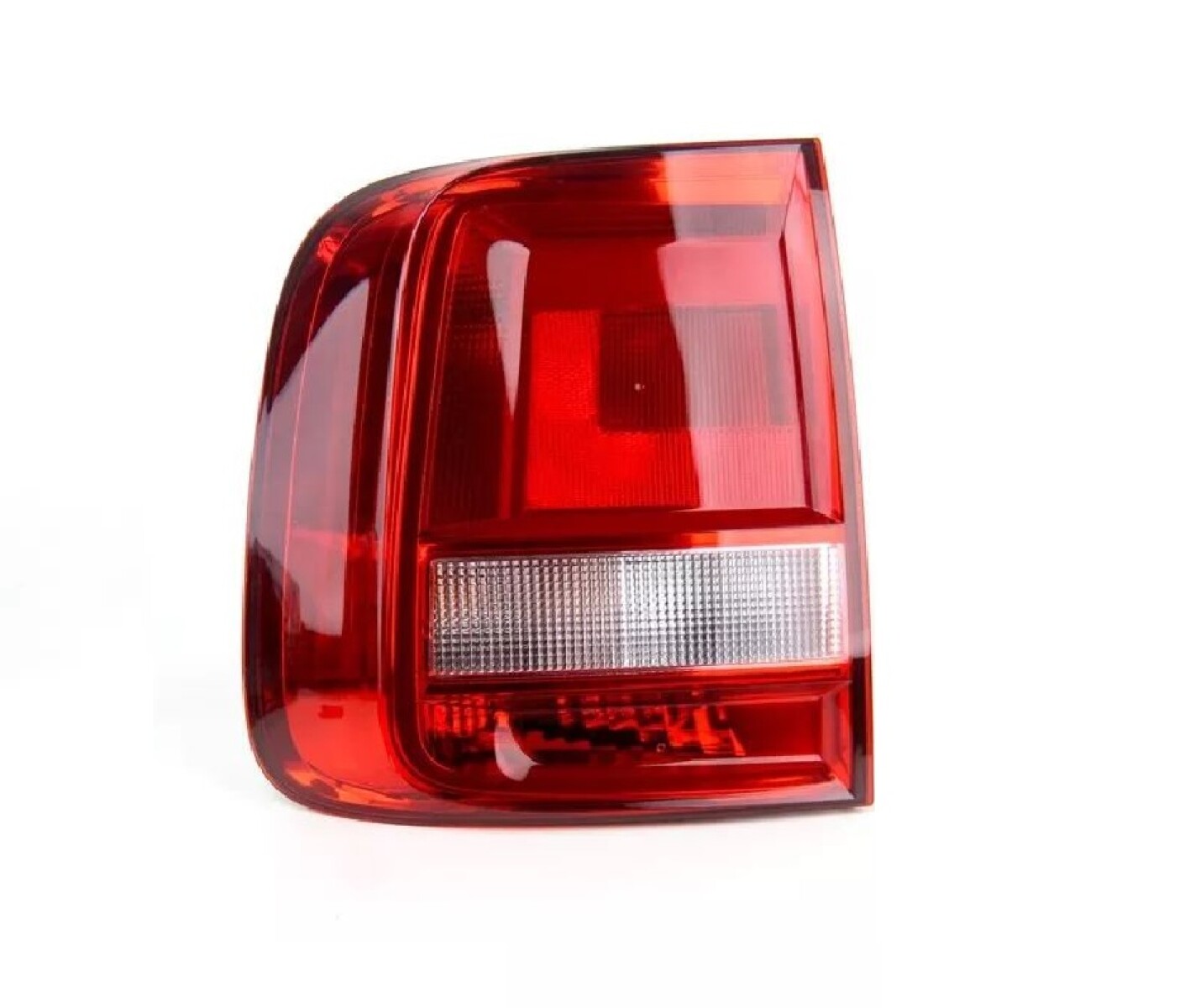 FARO TRASERO IZQUIERDO SAVEIRO G7 16/… 