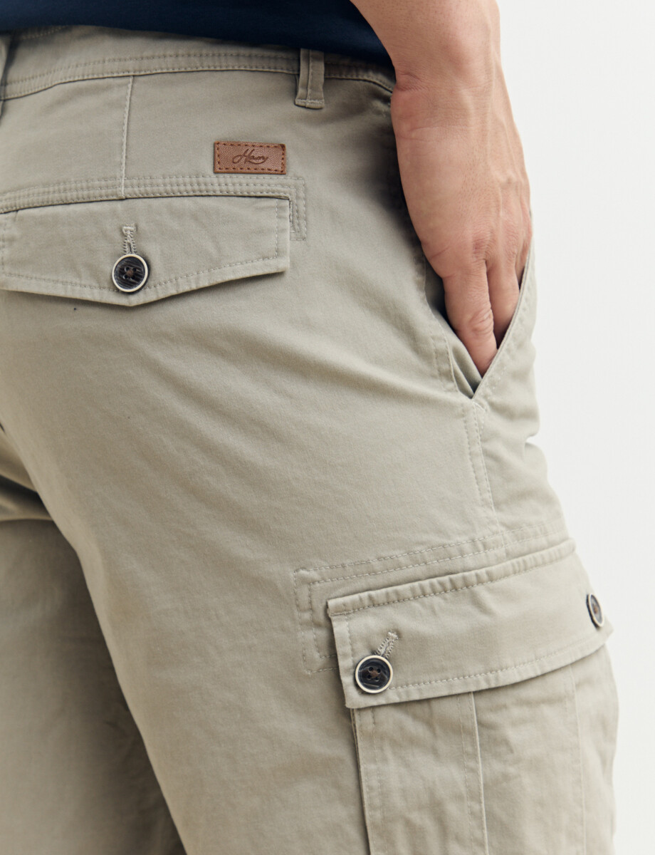 510361 BERMUDA HARRY Kaki