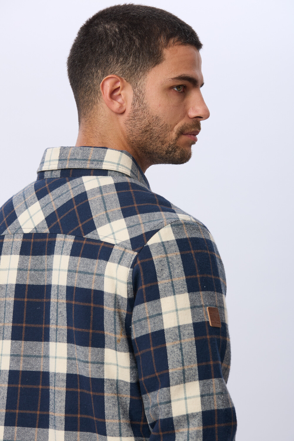CAMPERA LEÑADORA CON CORDERITO Azul