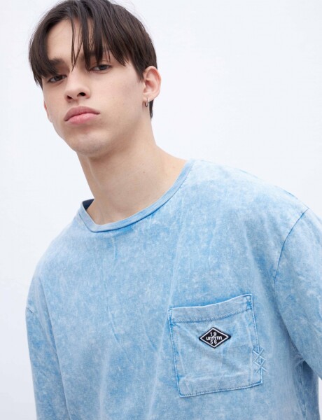 Remera Dawson Celeste