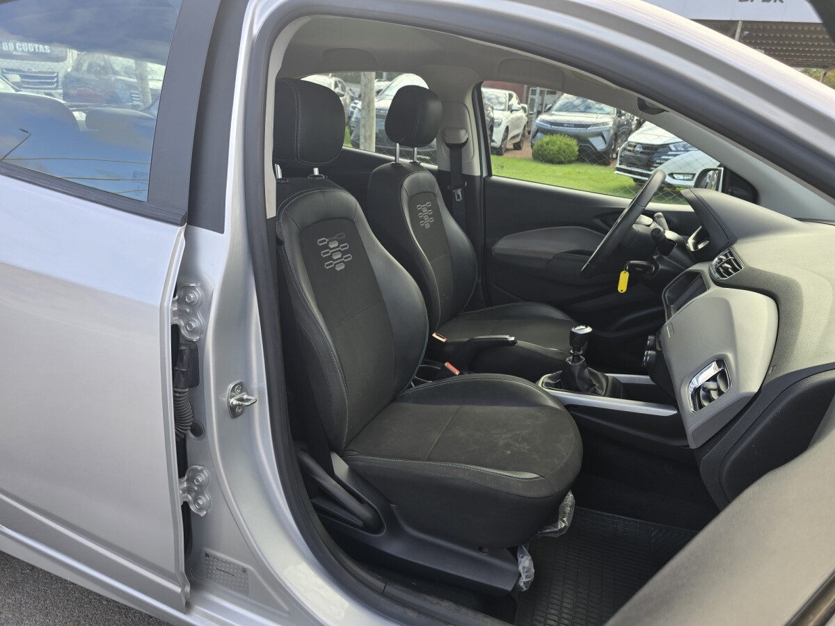 Chevrolet Onix LT 1.0 EXCELENTE ESTADO! | Permuta / Financia Chevrolet Onix LT 1.0 EXCELENTE ESTADO! | Permuta / Financia