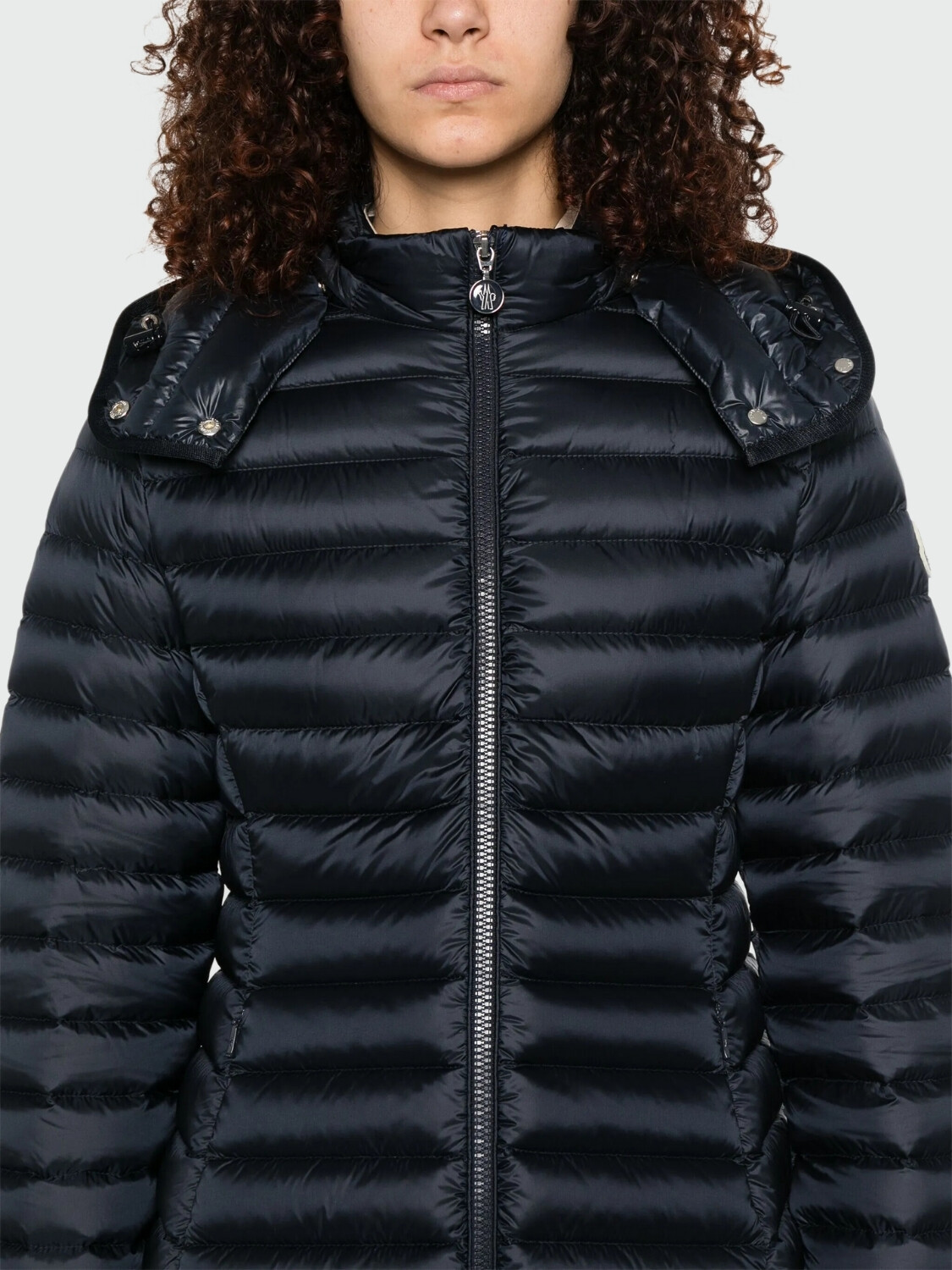 Moncler - Plumífero Largo con Capucha IGELONG Negro