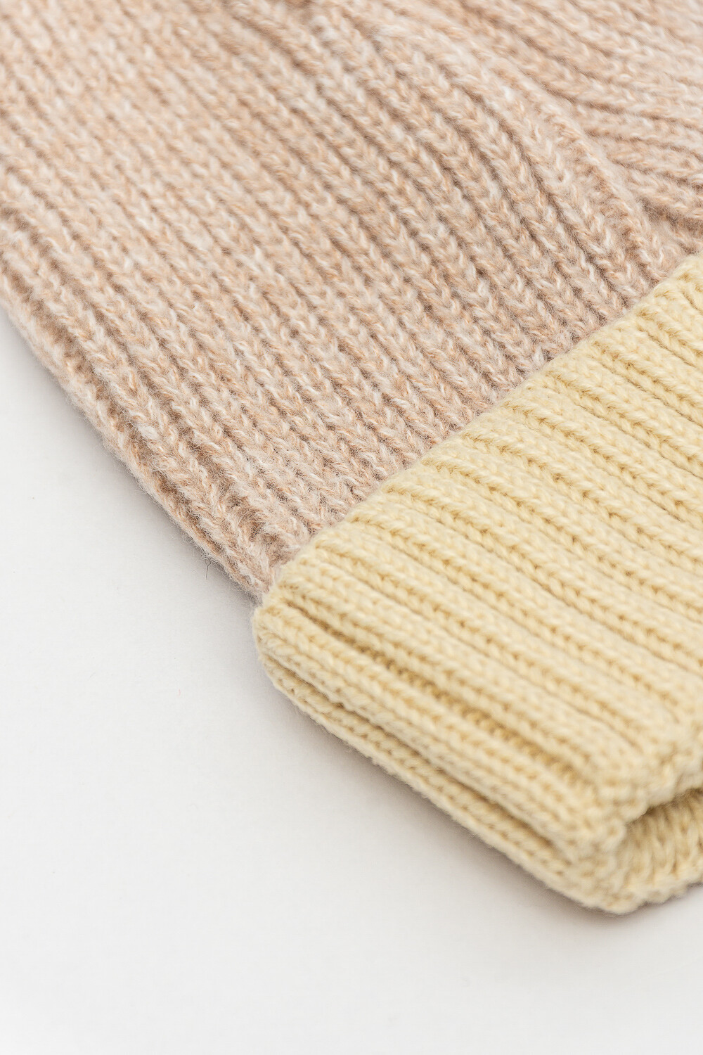 Gorro Tawara Beige