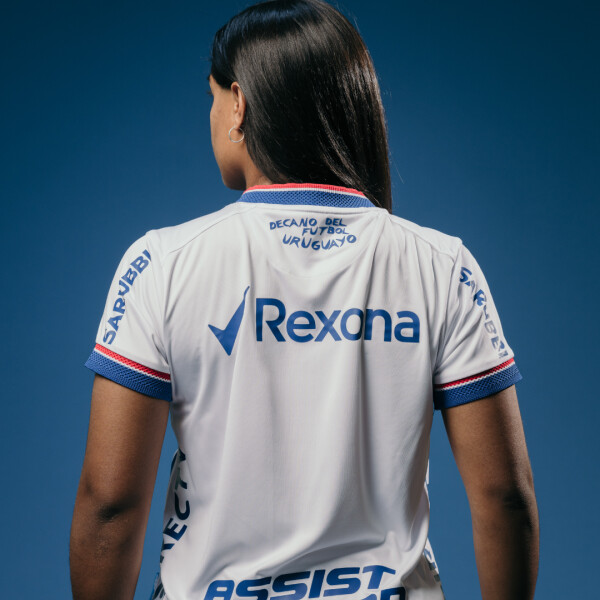 CAMISETA HOME OFICIAL 2025 Nacional Mujer S96