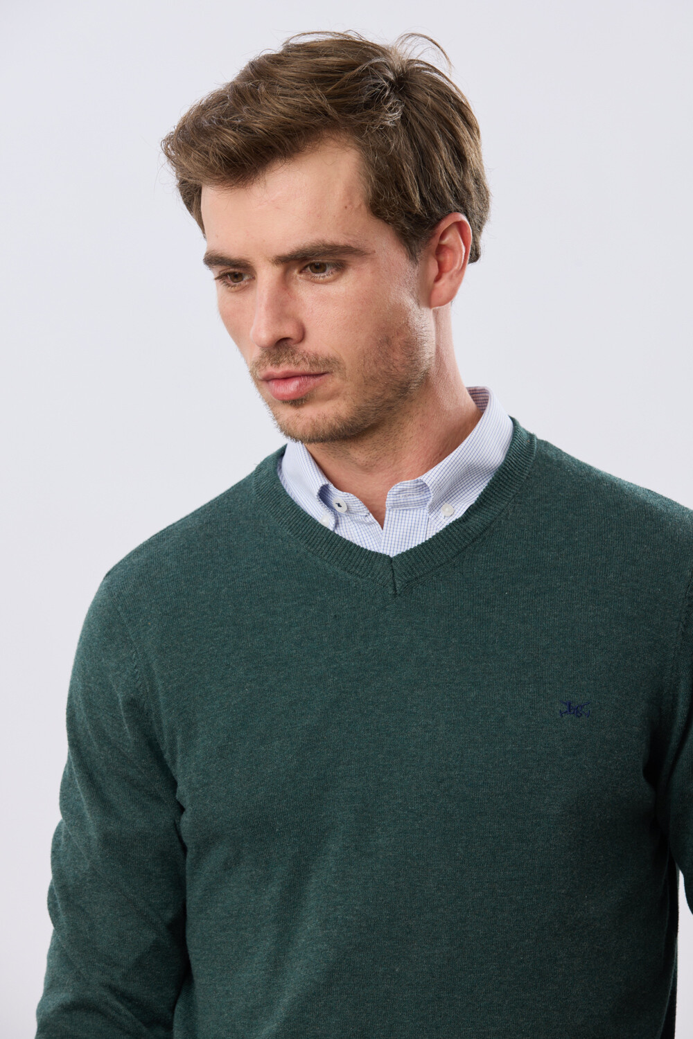 BUZO TEJIDO CUELLO EN V Verde