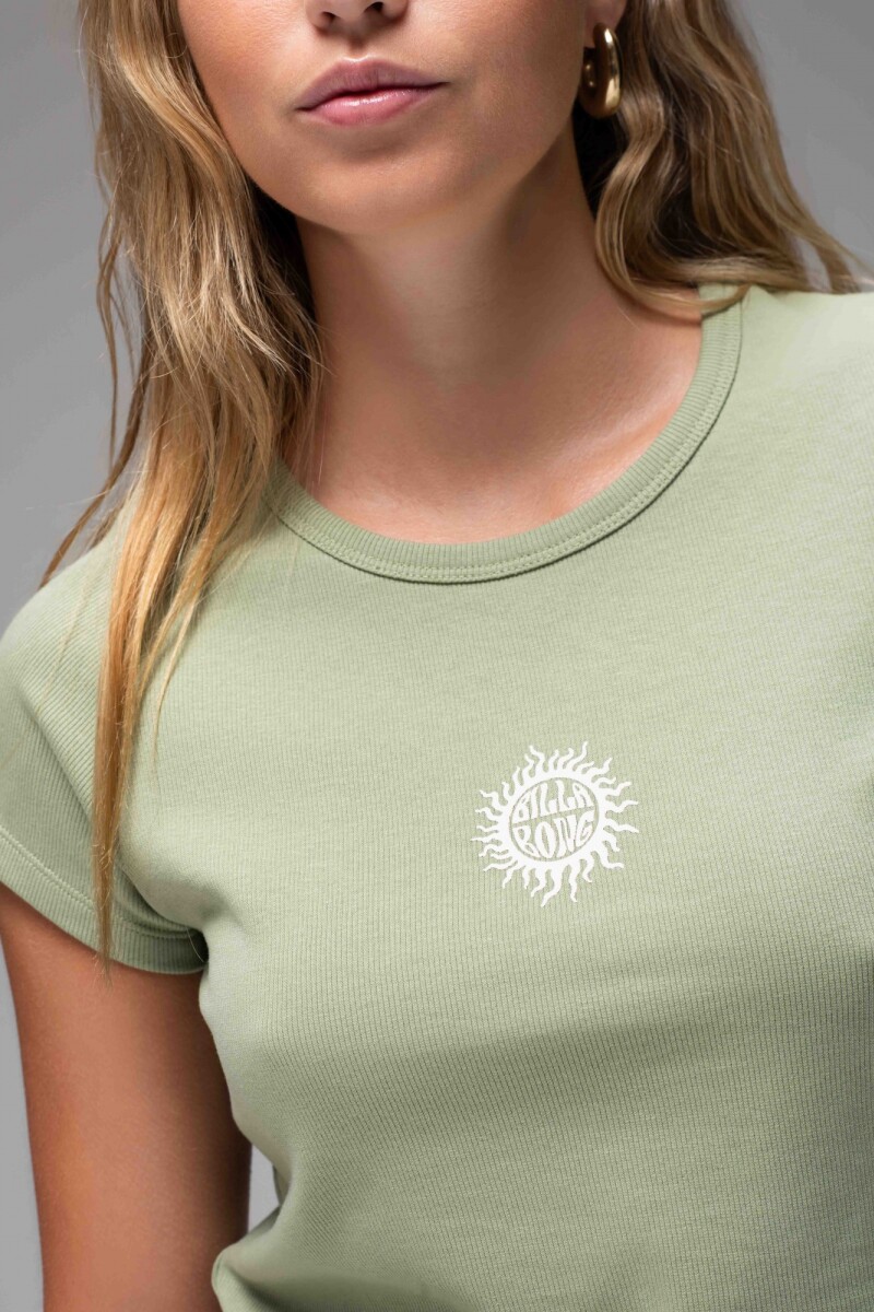 REMERA BRING THE SUN BABY TEE M-militar