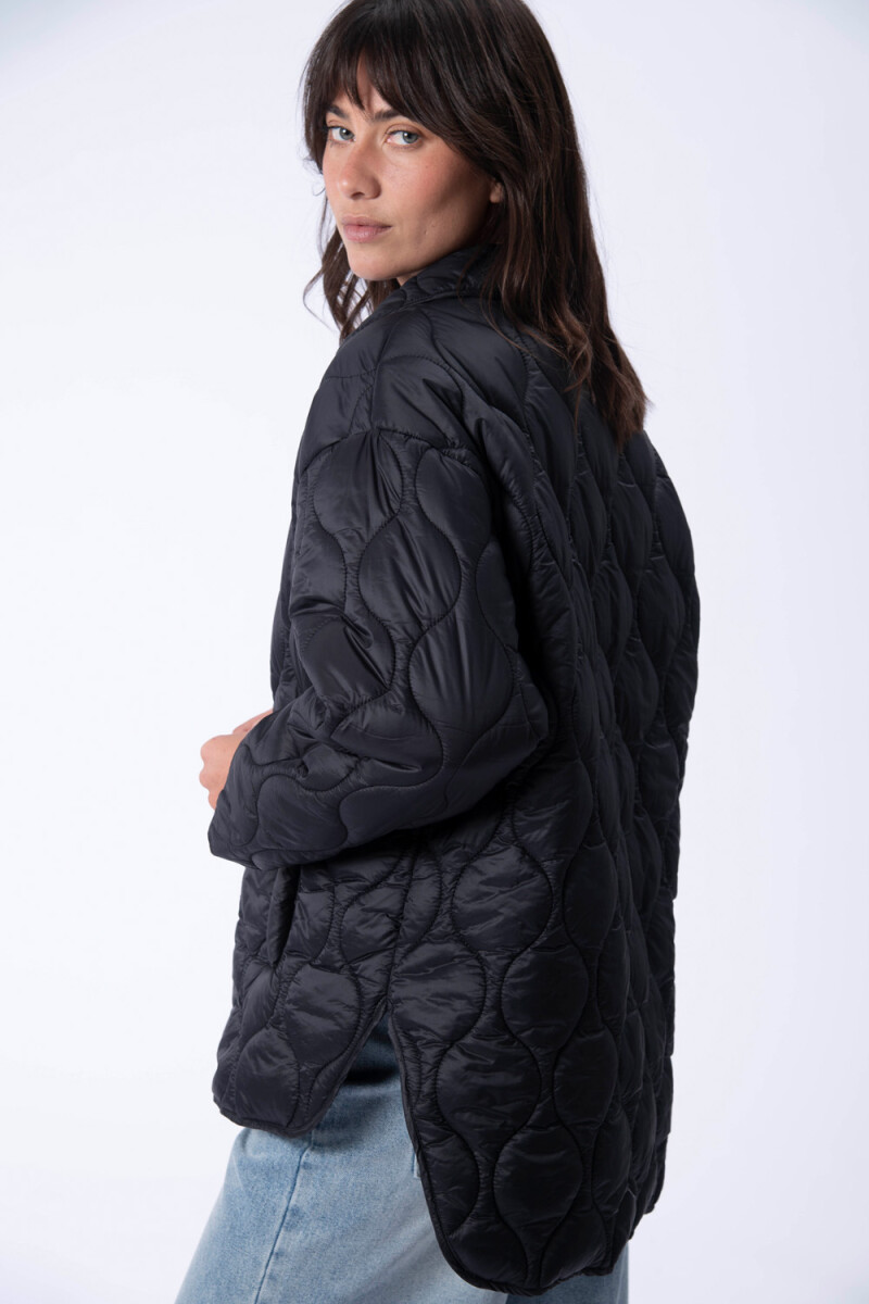 Campera de abrigo capitoneada Negro