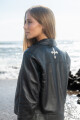 Jeanera lis Negro