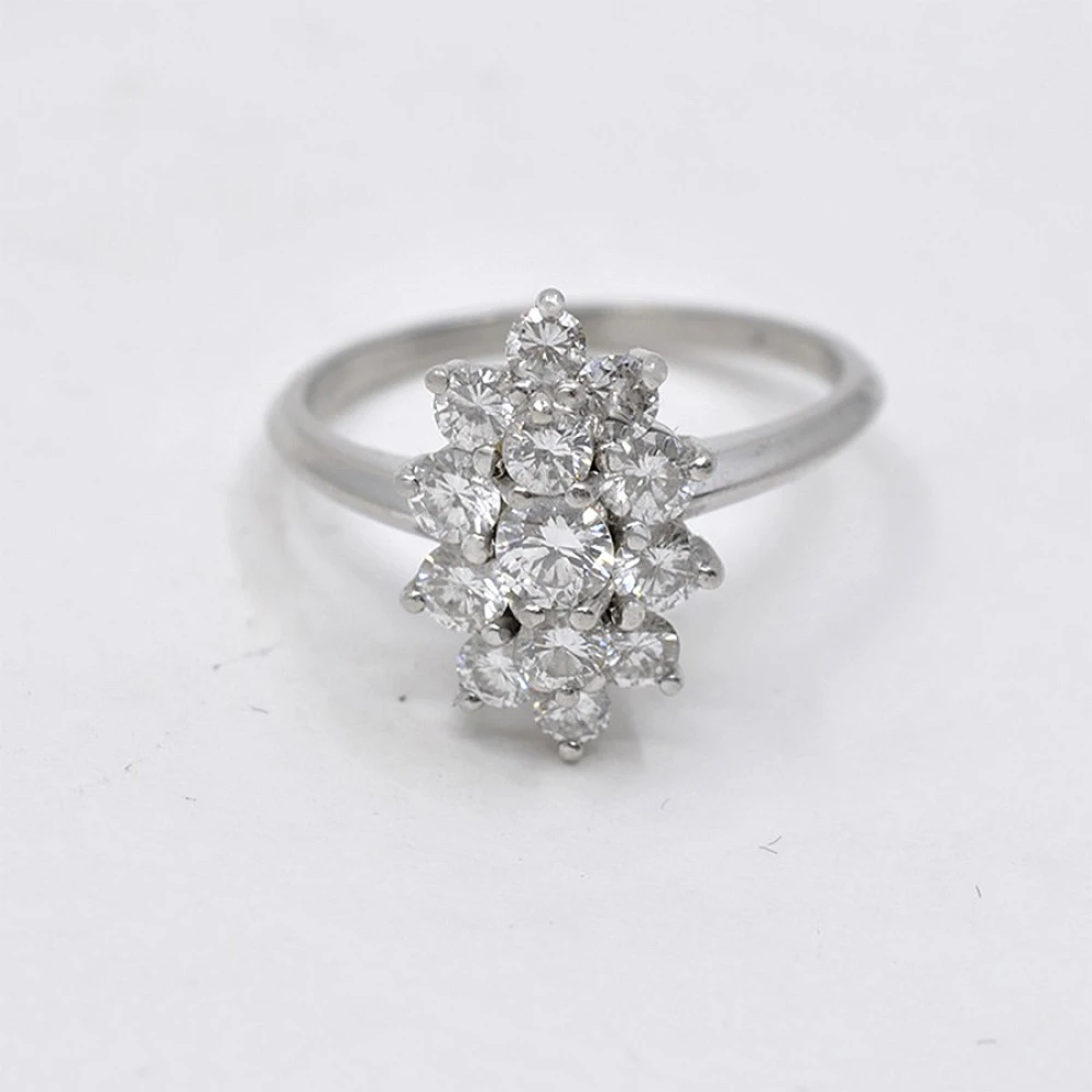 Anillo Platino Y Brillantes. Anillo Platino Y Brillantes.