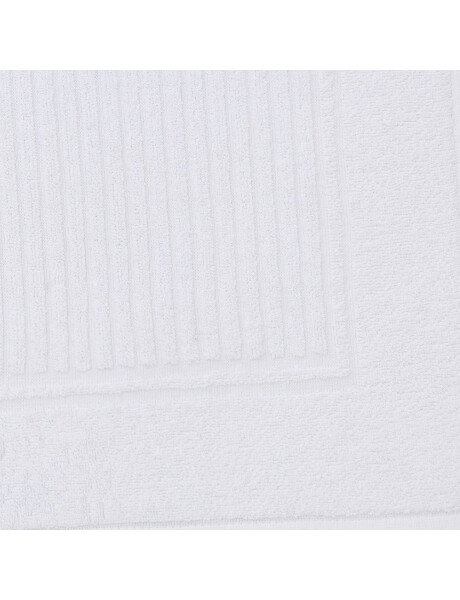 TOALLA P/PIES ACANALADO BUDDEMEYER - 500G BLANCO 48X70 TOALLA P/PIES ACANALADO BUDDEMEYER - 500G BLANCO 48X70
