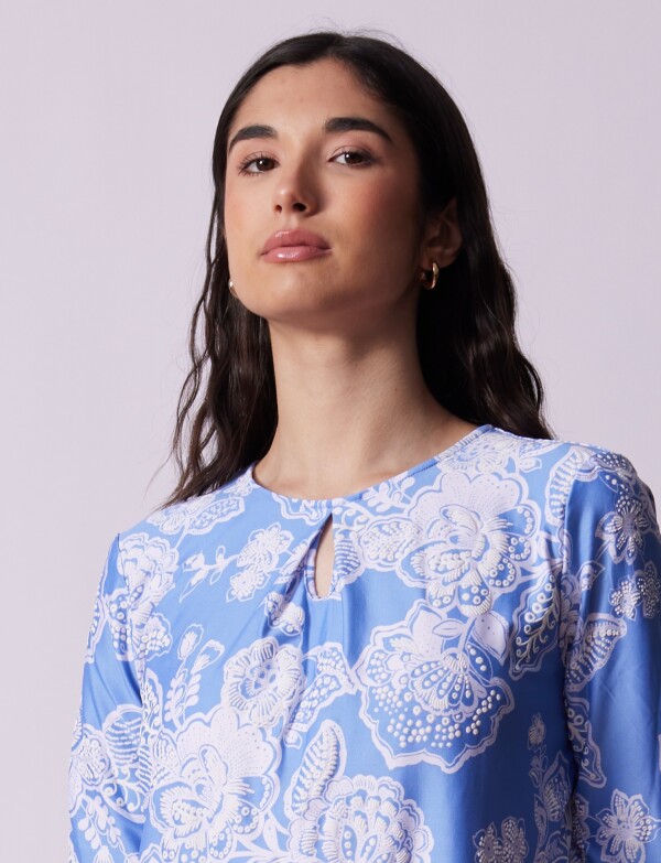Blusa Flores CELESTE OSCURO