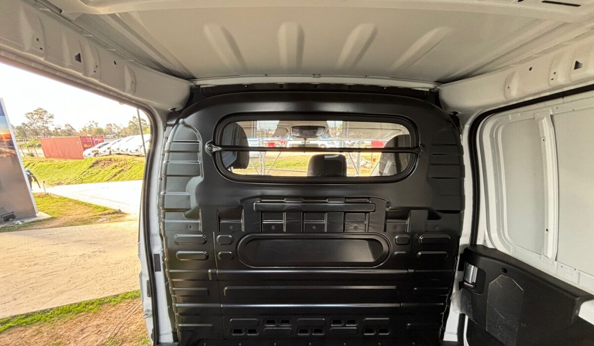 Hyundai H1 Staria Furgon 2.2 Diesel - 2023 Hyundai H1 Staria Furgon 2.2 Diesel - 2023