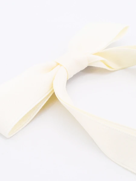 BROCHE MOÑA BLANCO